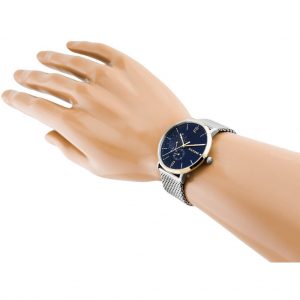 שעון יד רצועת רשת מבית טומי הילפיגר דגם 1791505 על יד