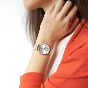 שעון יד ארמני לאישה AR1956