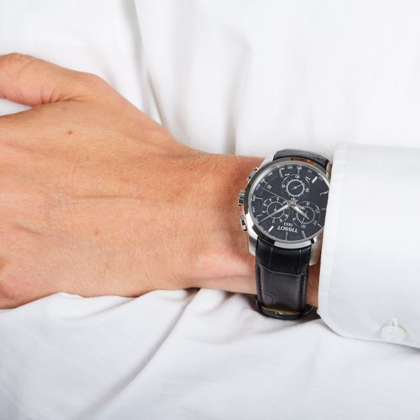 שעון יד TISSOT לגבר דגם קורטייר T035.617.16.051.00 רצועת עור שחורה על יד