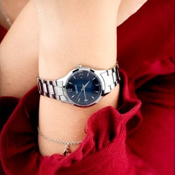 שעון יד לנשים מבית SEIKO קלאסי ועדין SXDG99P1