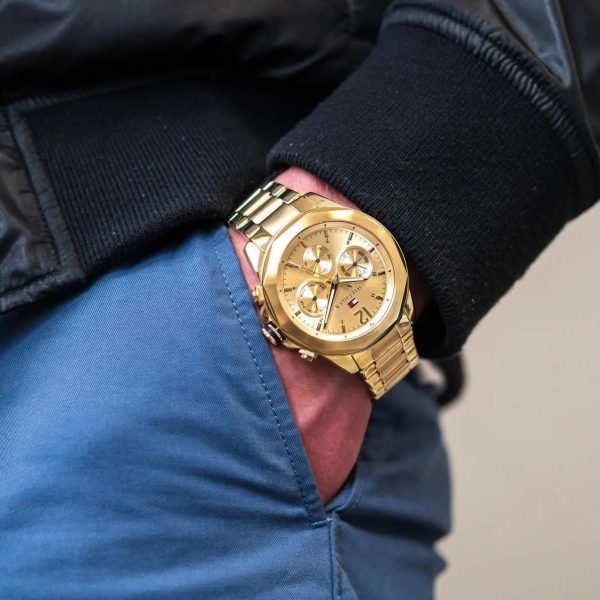 שעון יד טומי TOMMY לגבר רצועת מתכת מוזהבת 1792060 על יד