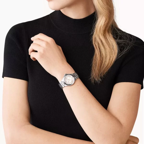 שעון יד מייקל קורס עדין לאישה לוח כסוף בשילוב רוז גולד קולקציית MK7259